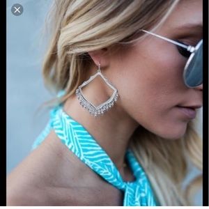 Kendra Scott Lacy Fringe Earrings in Silver New